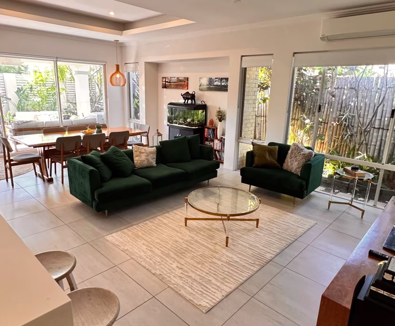 Share house — Doubleview photo 2